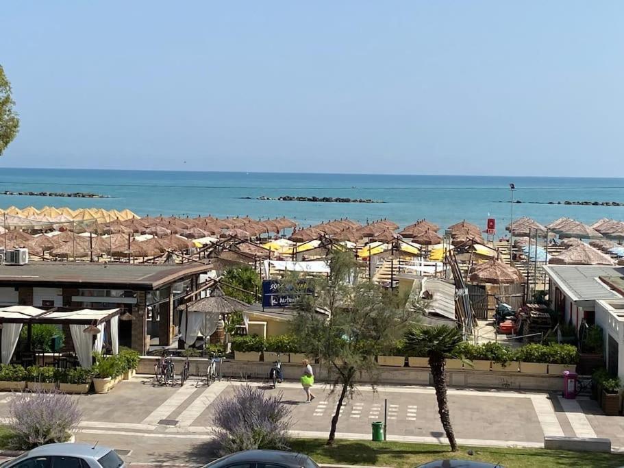 Ferienwohnung Jungle Breeze Pescara Exterior foto